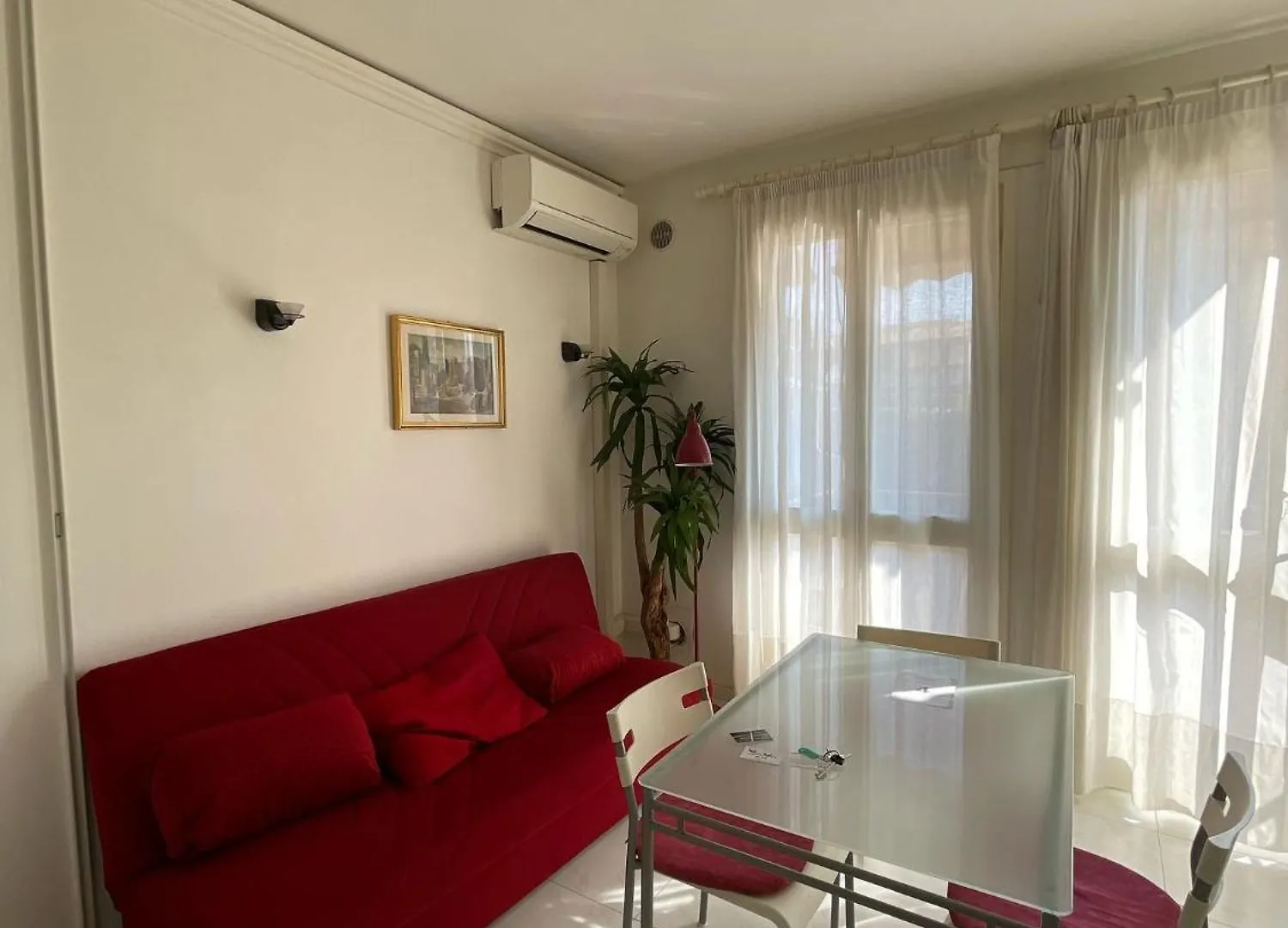 3V Ugo Whit Pool Apartment Bardolino Italy