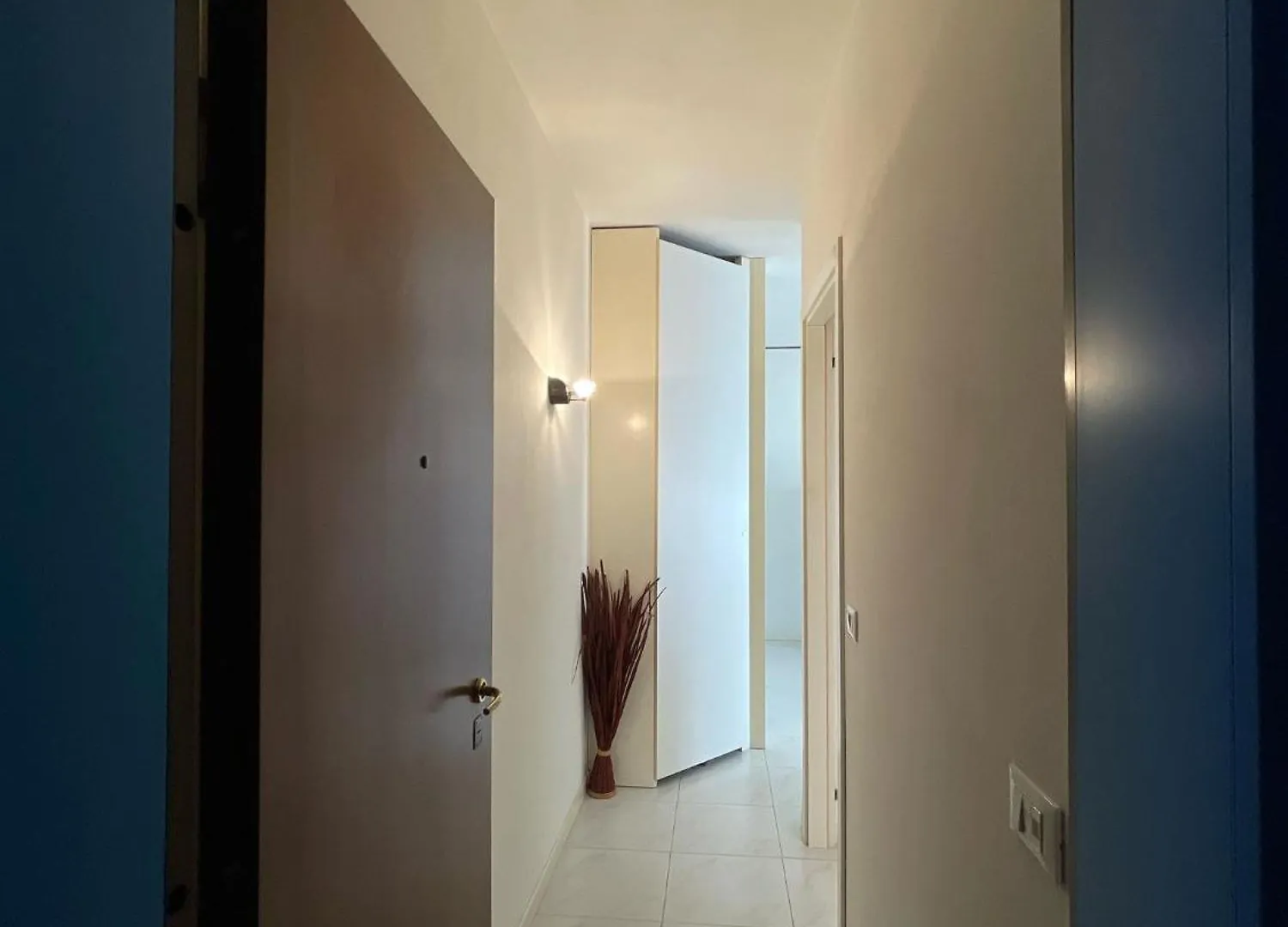3V Ugo Whit Pool Apartment Bardolino